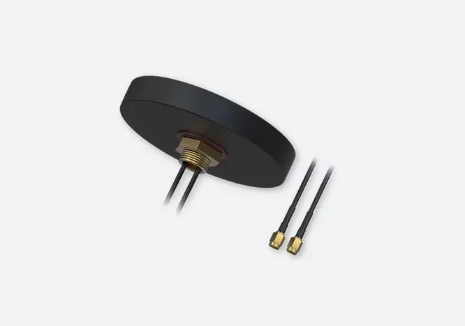 [PR1KCL25] Teltonika PR1KCL25 : COMBO MIMO MOBILE ROOF SMA ANTENNA